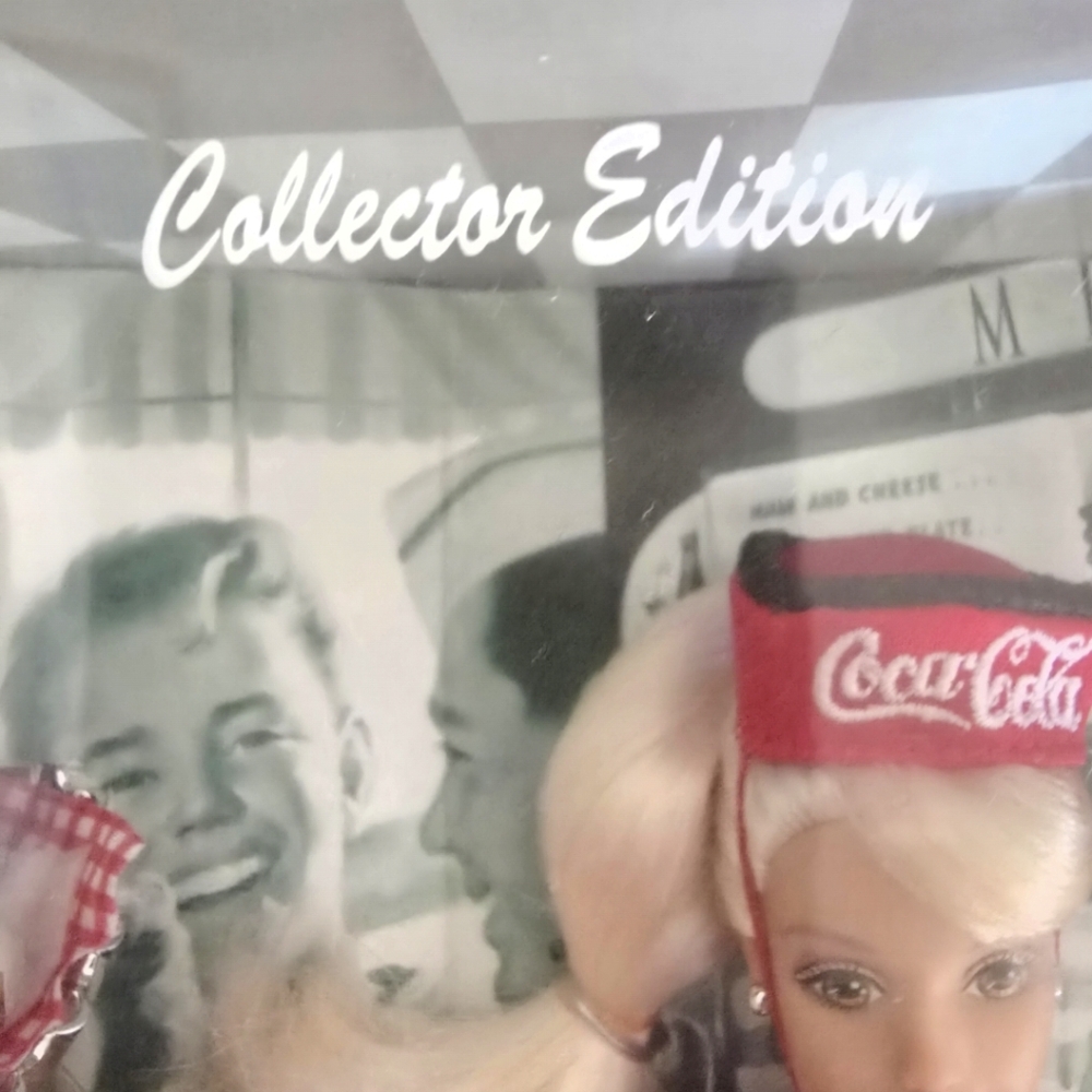 Vintage 1998 Collector Edition Coca-Cola Barbie Doll in Red Car Hop Outfit NIB - Picture 6 of 6